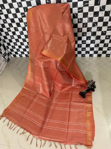 Soft Tissue Kota Saree with Small Jari Butis – Elegant Woven Design & Lightweight Drape